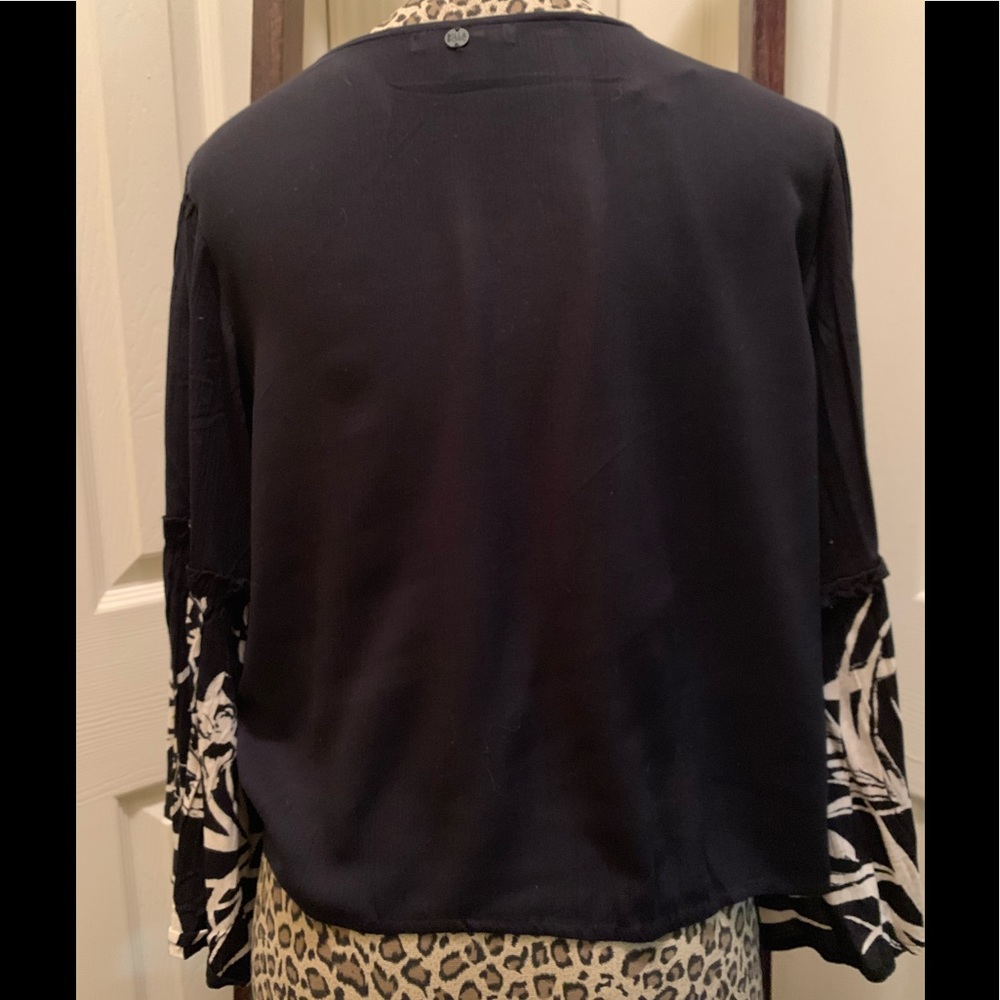 💥SOLD💥 - Picture 3 of 5